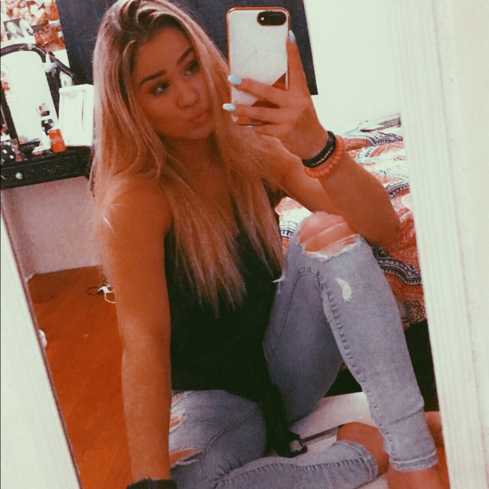 Meet your Posher, Kaylee